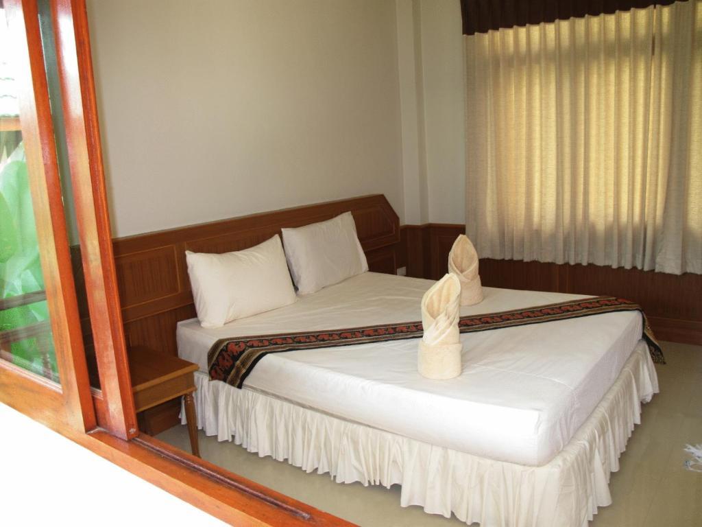 Haad Yao Resort Bagian luar foto